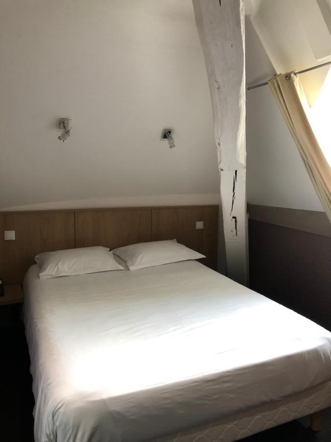 Logis L'Hotel D'Arc Arc-sur-Tille Bagian luar foto