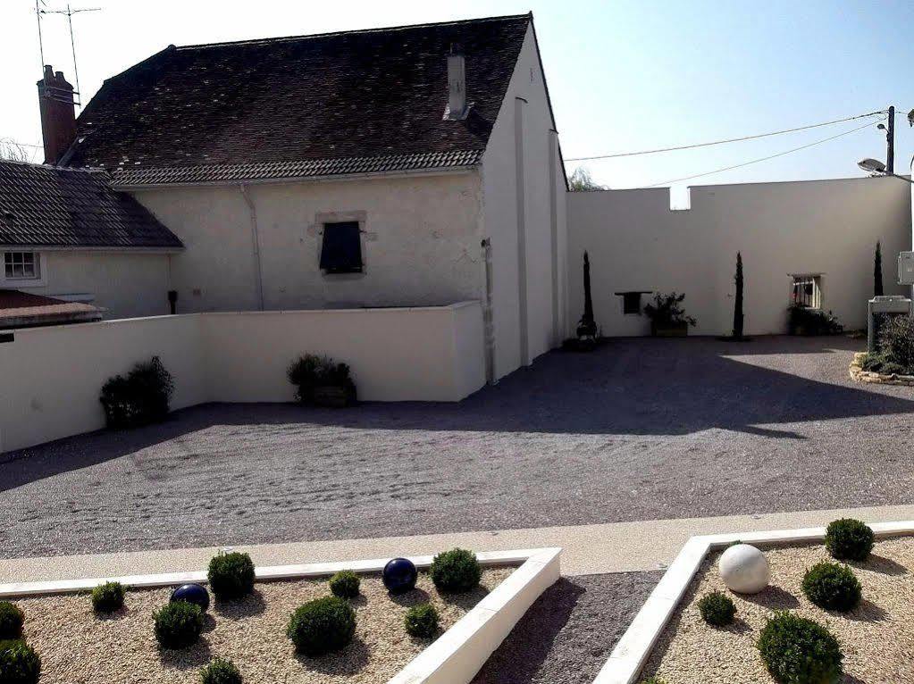 Logis L'Hotel D'Arc Arc-sur-Tille Bagian luar foto