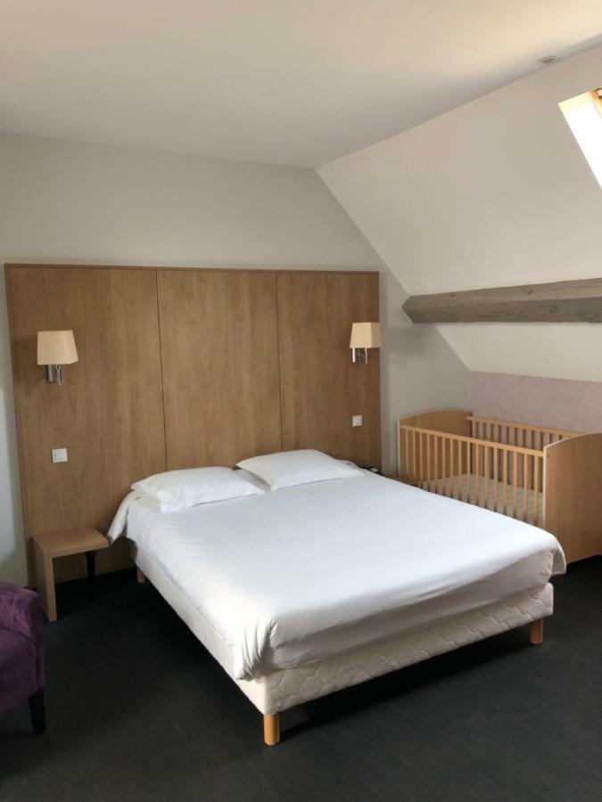 Logis L'Hotel D'Arc Arc-sur-Tille Bagian luar foto